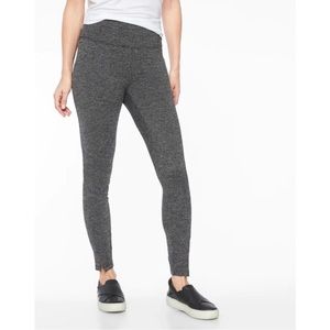 Athleta Herringbone Mercer Tight Size Medium Travel Commute Casual High Rise